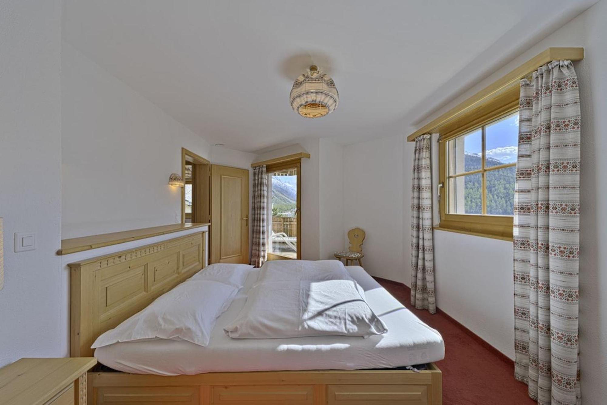 Апартаменты Chesa San Peider - Понтрезина Экстерьер фото